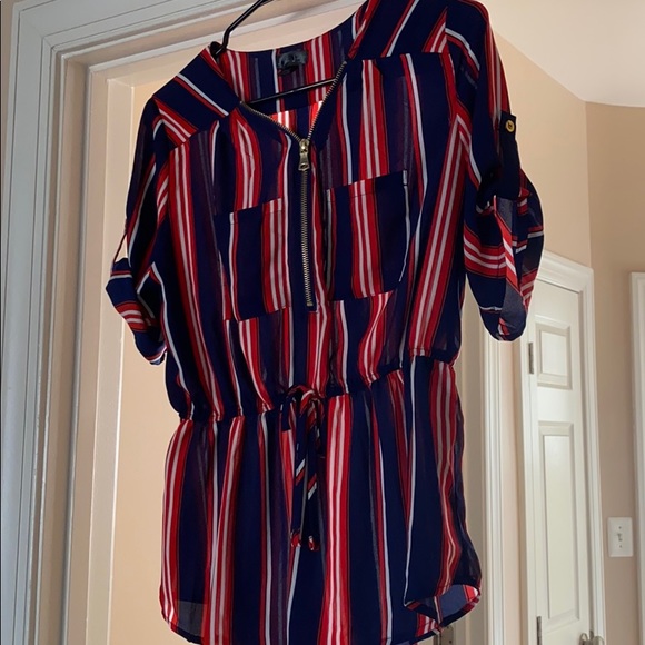 Striped top - Picture 1 of 4